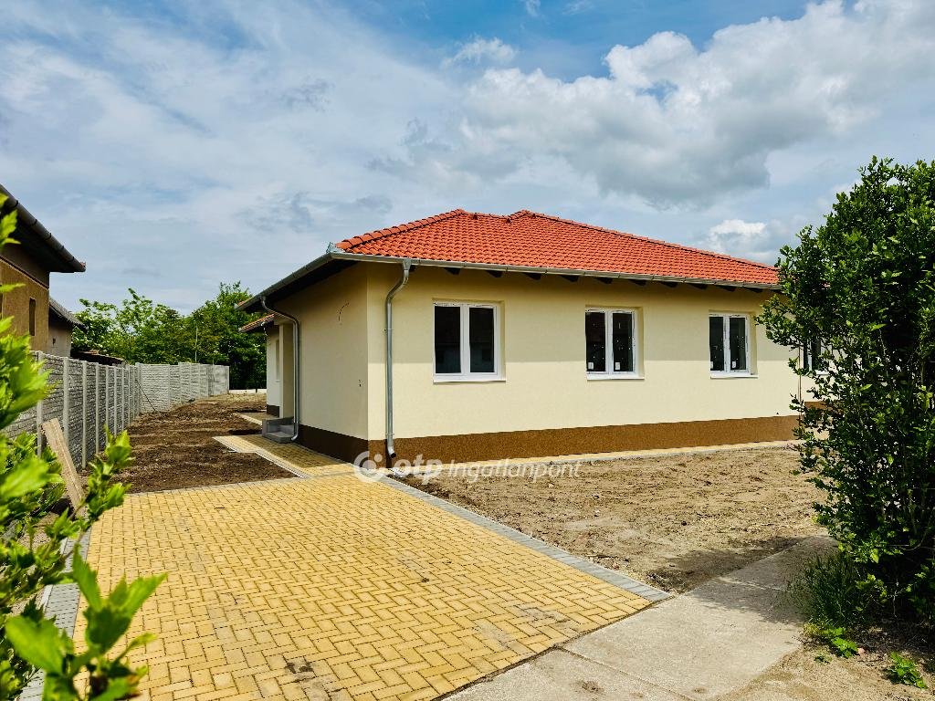 4 bed · 124m² · 99.900.000 ft