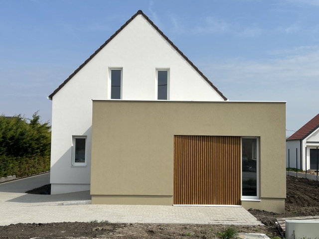 Eladó családi ház, Hegykőn 135.84 M Ft, 5 szobás