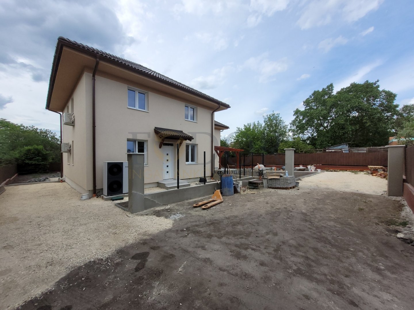 5 bed · 120m² · 169.900.000 ft