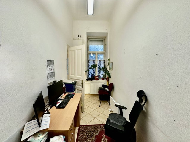 Eladó téglalakás, Budapesten, VII. kerületben 77.99 M Ft