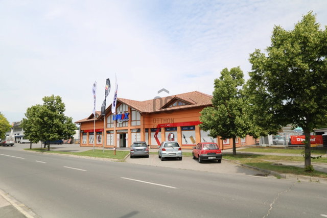 Eladó iroda, Siófokon 500 M Ft / költözzbe.hu