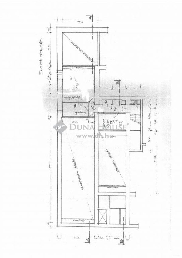 351m² · 2.541.240 ft
