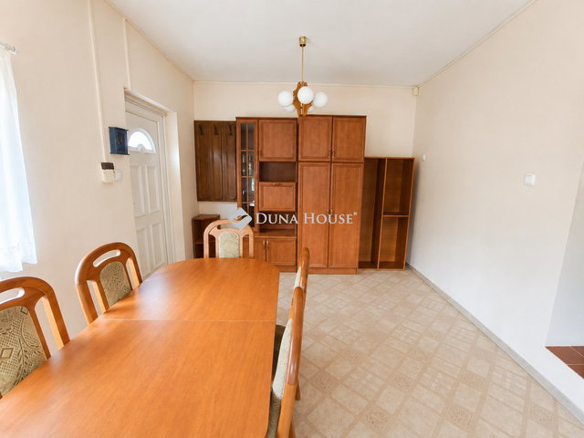 Eladó családi ház, Szegeden 49 M Ft, 4 szobás