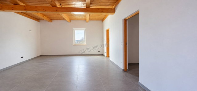 Eladó családi ház, Szalkszentmártonon 32 M Ft, 2 szobás