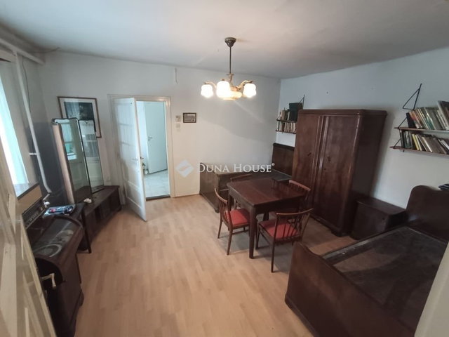 Eladó családi ház, Bodajkon 39.5 M Ft, 2 szobás