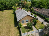 Eladó családi ház, Pusztakovácsin 56.338 M Ft, 5 szobás
