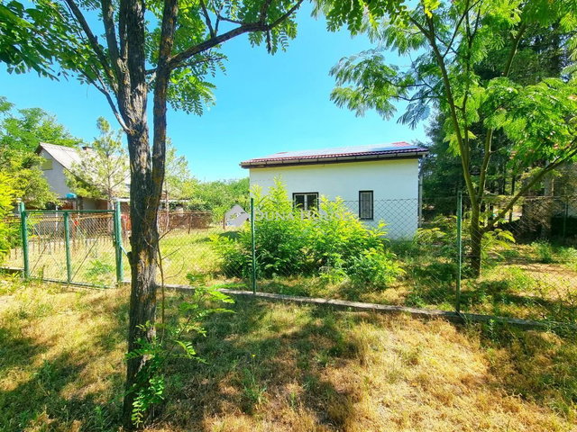 Eladó családi ház, Kunpeszéren 9.9 M Ft, 2 szobás