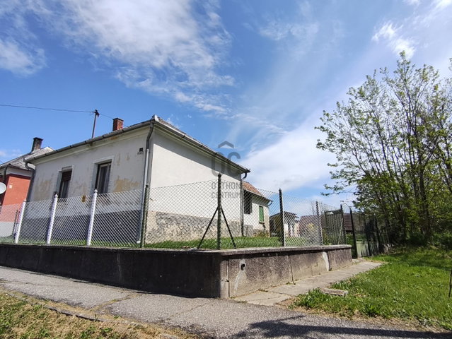 Eladó családi ház, Zákányfalun 14.5 M Ft, 2 szobás