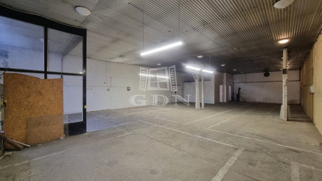 Kiadó ipari ingatlan, Székesfehérvárott 290 E Ft / hó