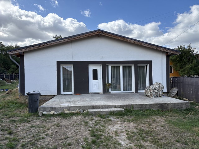 Eladó családi ház, Nagysápon 34.9 M Ft, 3 szobás