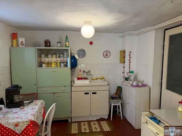 Eladó családi ház, Monorierdőn 20.9 M Ft, 1 szobás
