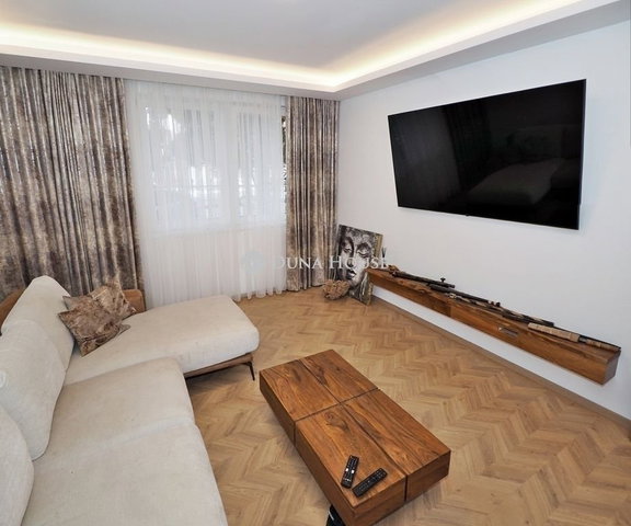 Eladó családi ház, Budapesten, IV. kerületben 92.9 M Ft