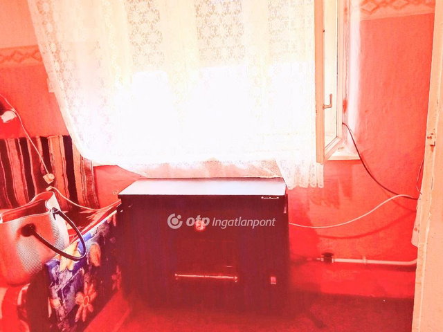 Eladó családi ház, Kölcsén 11.5 M Ft, 2 szobás