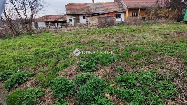 Eladó telek, Pázmándon 39.9 M Ft / költözzbe.hu
