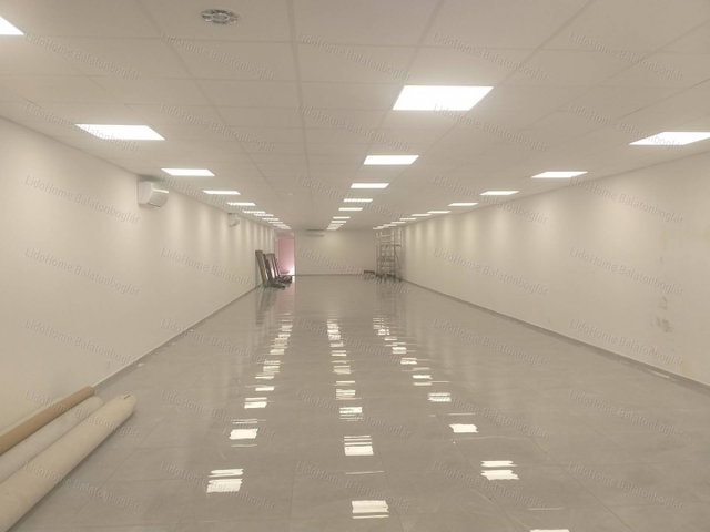 Eladó üzlethelyiség, Balatonlelleén 77.5 M Ft, 1 szobás