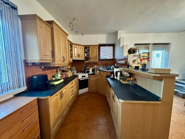 Eladó családi ház, Domaszéken 89.99 M Ft, 4 szobás