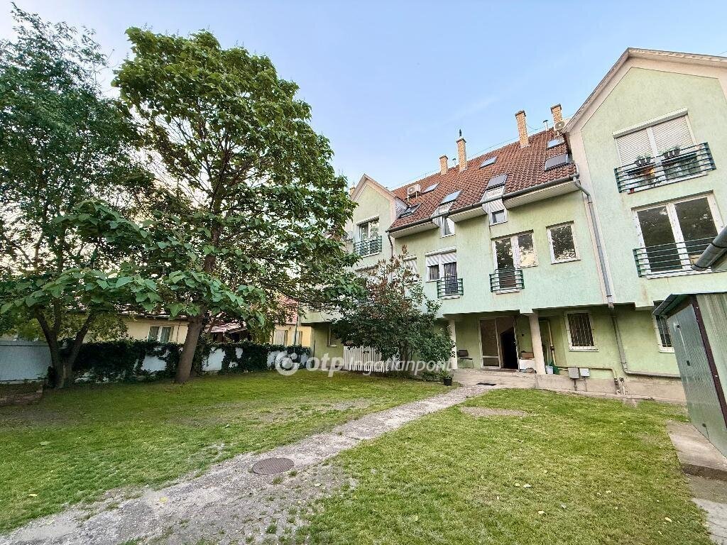 3 bed · 68m² · 49.900.000 ft