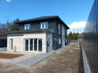 Eladó családi ház, Dunaharasztin 180 M Ft, 6 szobás