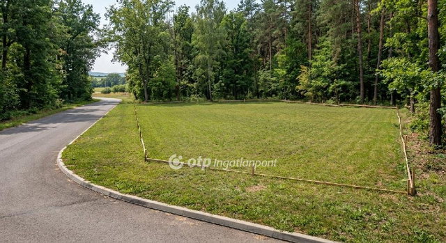 Eladó telek, Sárkeresztesen 20 M Ft / költözzbe.hu