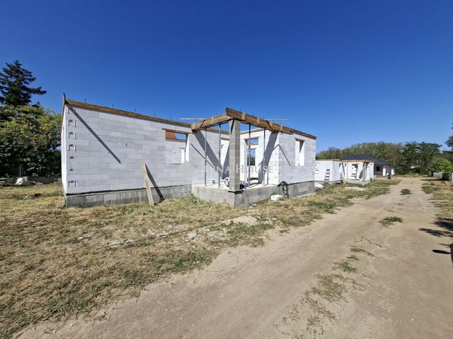 Eladó családi ház, Sülysápon 84 M Ft, 4 szobás