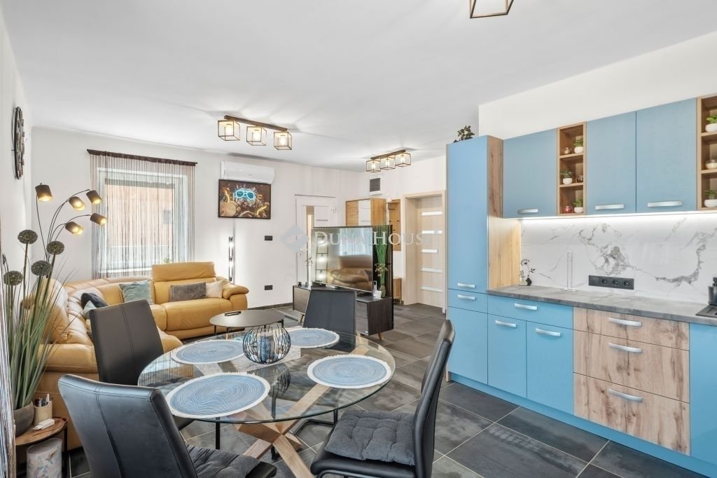 3 bed · 84m² · 129.000.000 ft