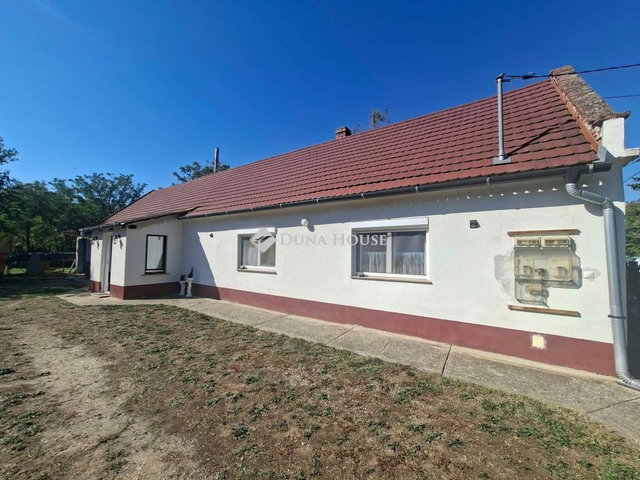 Eladó családi ház, Kemenessömjénben 29 M Ft, 2 szobás