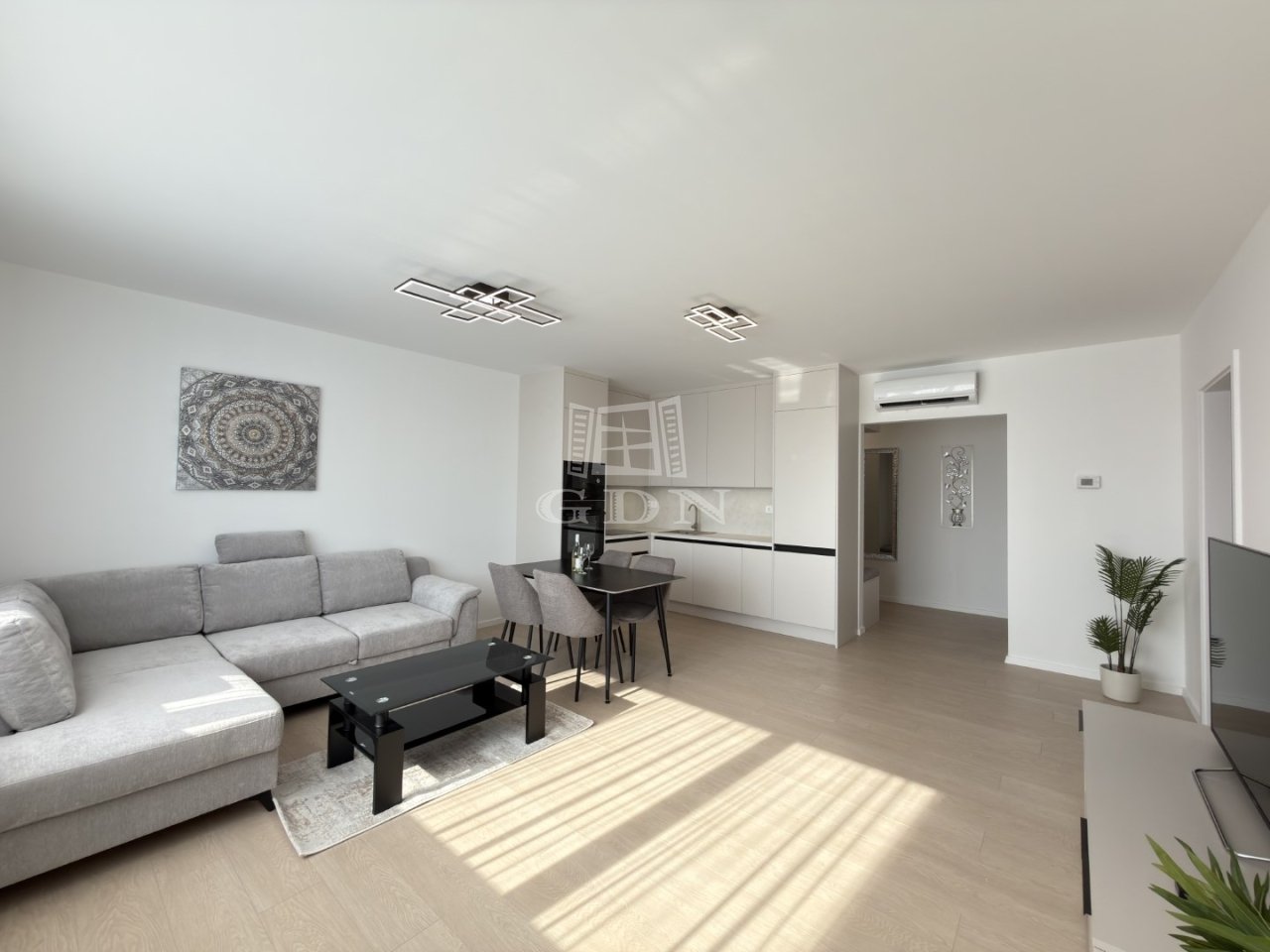 1 bed · 70m² · 330.000 ft