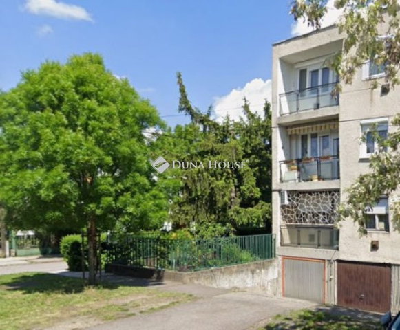Eladó téglalakás, Budapesten, XIV. kerületben 64.5 M Ft