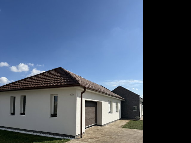 Eladó családi ház, Vilonyán 135 M Ft, 4 szobás
