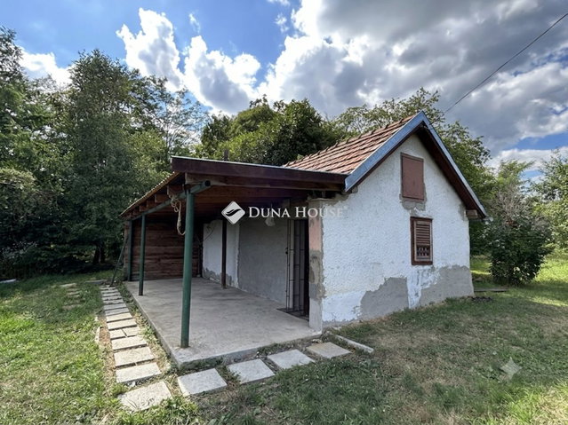 Eladó nyaraló, Csehiben 3.9 M Ft, 1 szobás / költözzbe.hu
