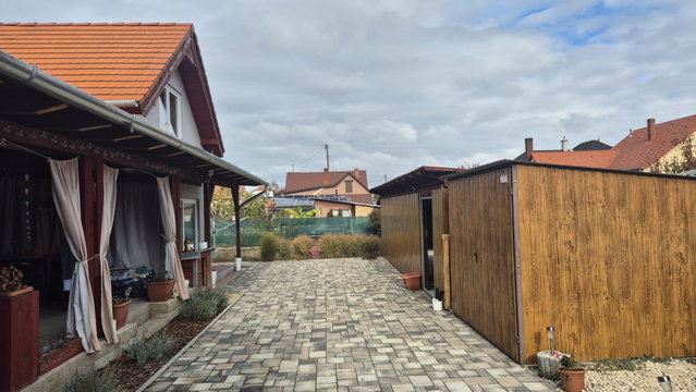 Eladó családi ház, Sárváron 89 M Ft, 3 szobás