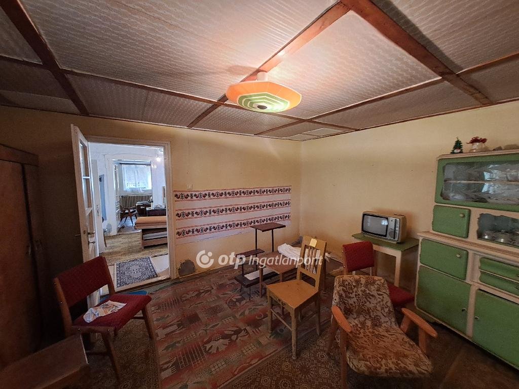 3 bed · 100m² · 7.150.000 ft
