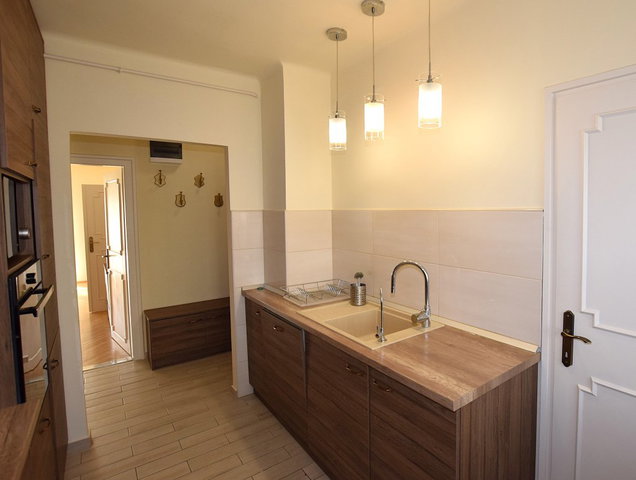 Kiadó téglalakás, albérlet, Debrecenben 280 E Ft / hó, 3 szobás