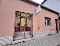 Eladó üzlethelyiség, Táton 46.9 M Ft / költözzbe.hu