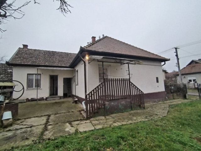 Eladó családi ház, Rimócon 10.9 M Ft, 2 szobás
