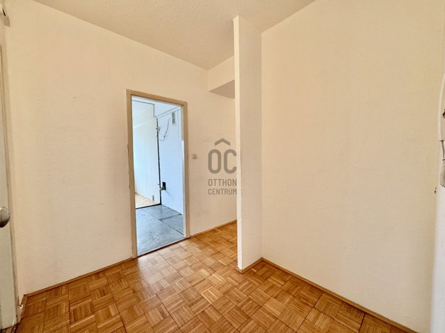 Eladó téglalakás, Budapesten, II. kerületben, Lajos utcában
