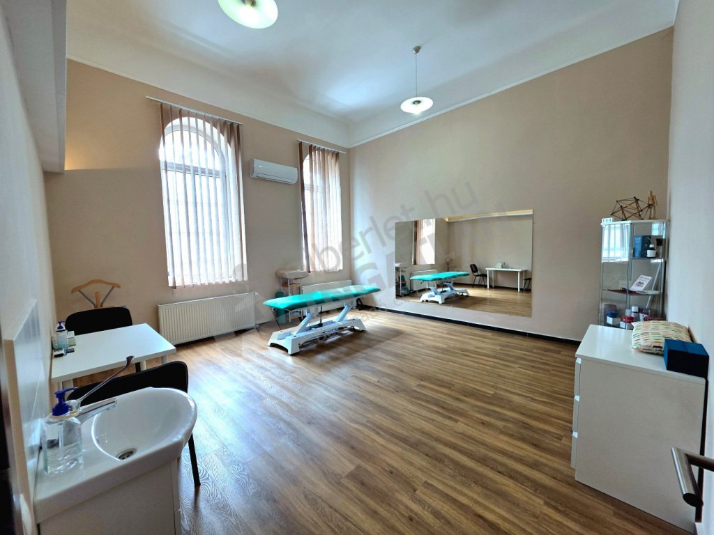 3 bed · 103m² · 639.000 ft
