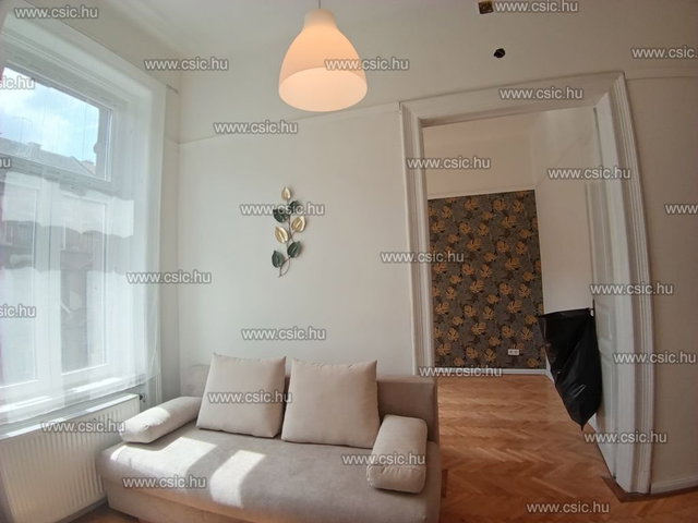 Eladó téglalakás, Budapesten, VII. kerületben 87.7 M Ft