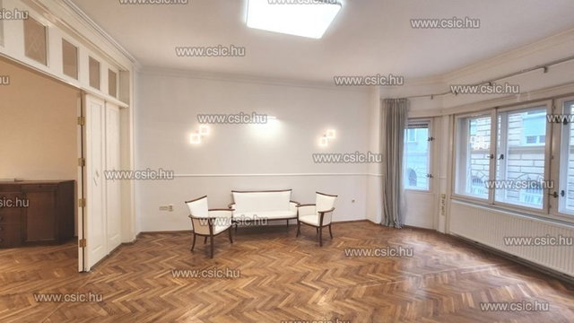 Eladó téglalakás, Budapesten, VI. kerületben 127 M Ft, 4 szobás