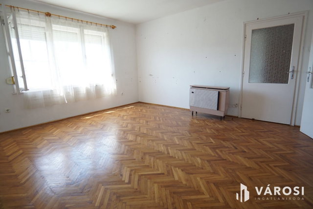 Eladó téglalakás, Nagykanizsán 35 M Ft, 2 szobás