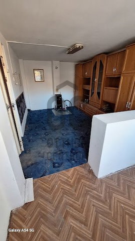 Eladó családi ház, Pakson 13.5 M Ft, 1 szobás