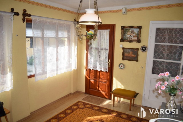 Eladó családi ház, Gyulán 59 M Ft, 4 szobás
