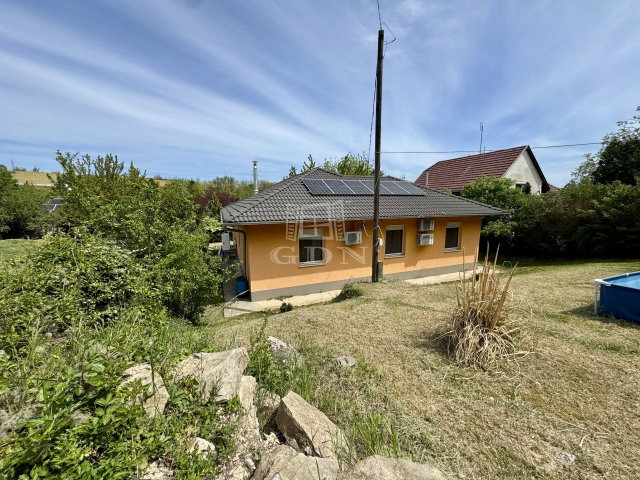 Eladó családi ház, Diósdon 142.9 M Ft, 4 szobás