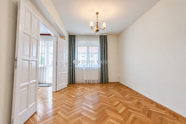 Eladó téglalakás, Budapesten, XI. kerületben, Bartók Béla úton