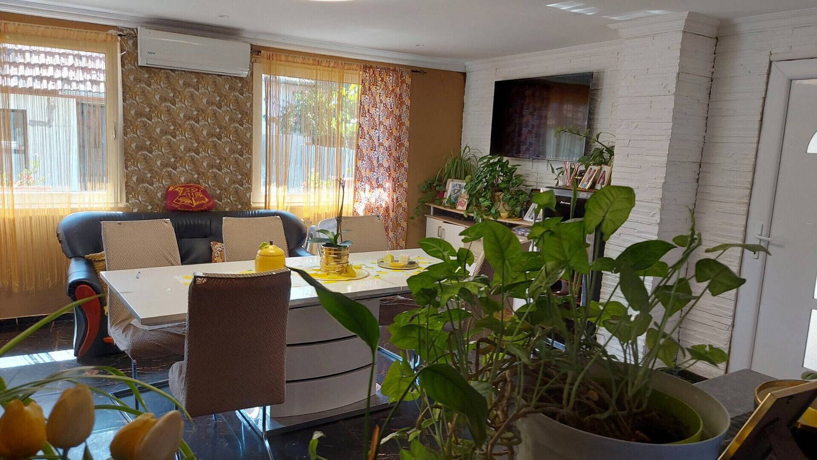 4 bed · 140m² · 45.200.000 ft
