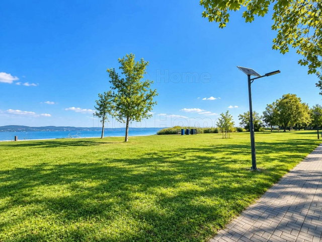 Eladó hotel, Balatonbogláron 249 M Ft, 10 szobás