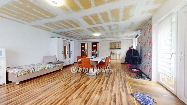 Eladó családi ház, Miskolcon 25.99 M Ft, 1 szobás