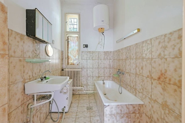 Eladó családi ház, Budapesten, IV. kerületben 89 M Ft, 2 szobás