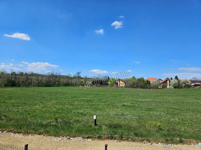 Eladó téglalakás, Mogyoródon 61.9 M Ft, 3 szobás