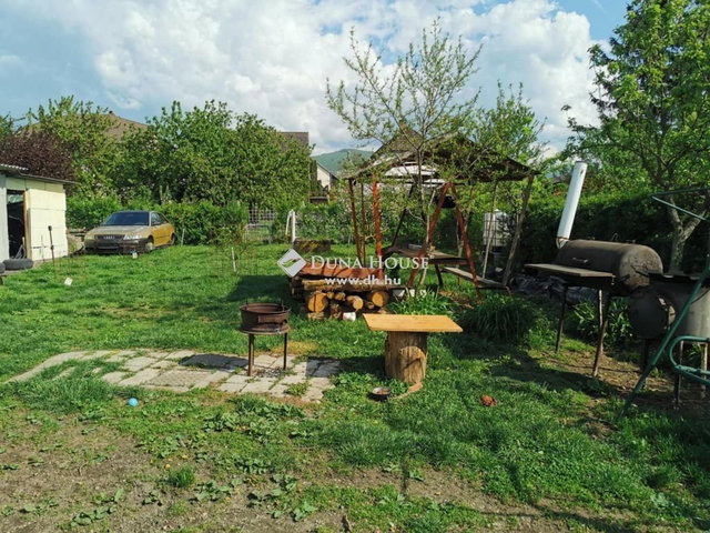 Eladó családi ház, Göncön 70 M Ft, 4 szobás